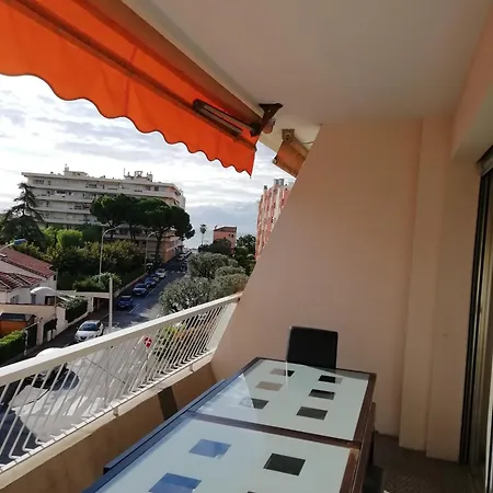 Avec Terrasse Vue Sur Mer Au Cros De Sur Mer Apartment